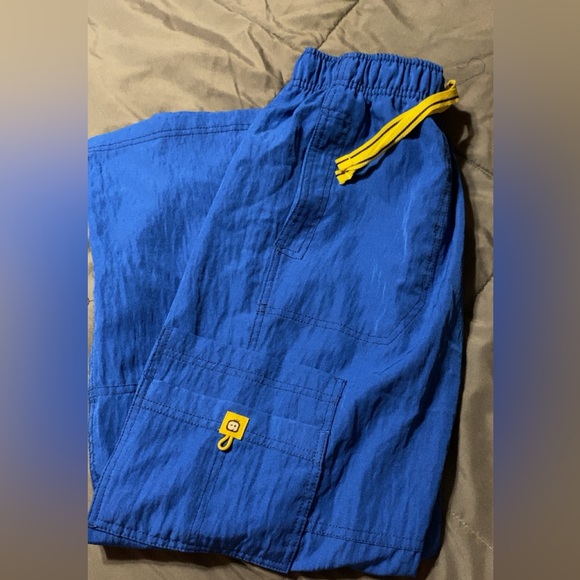 Wink scrub set - Picture 2 of 5